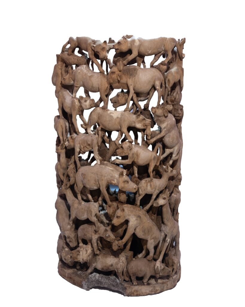 Gorilla Wildlife Throne Chair – Museum-Grade Hand-Carved Ebony Art for Dubai Interiors
