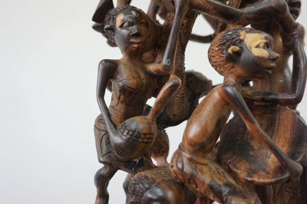 Ebony Tribal Makonde Sculpture – Luxury Hand-Carved Wood Art for Dubai Interiors