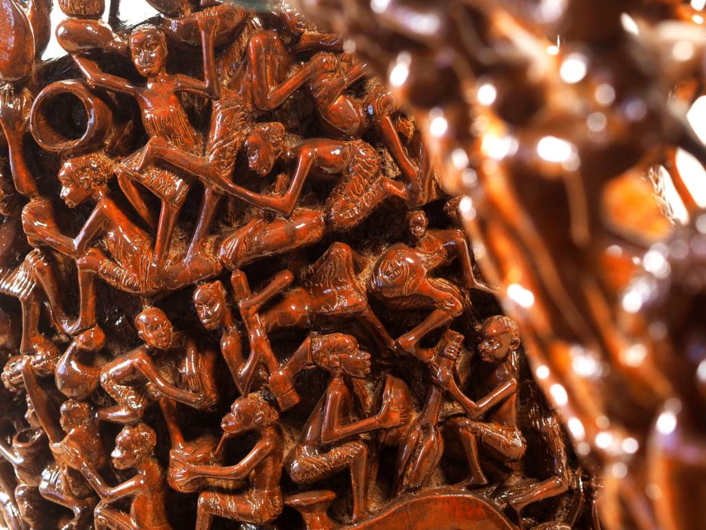 Kinda Armchair – Hand-Carved African Hardwood Tribal Art Furniture for Luxury Dubai