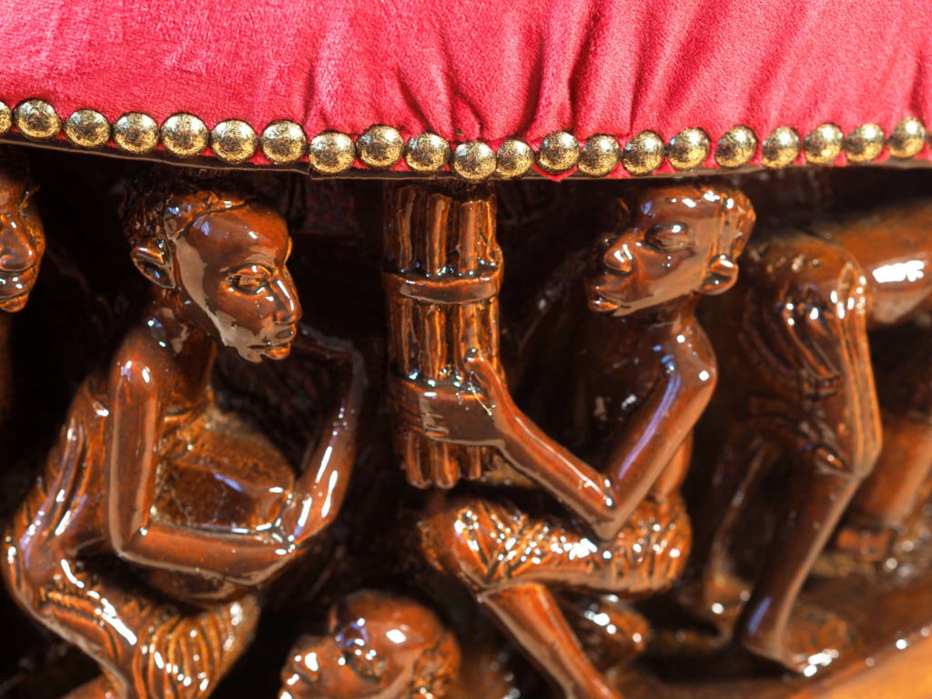 Kinda Armchair – Hand-Carved African Hardwood Tribal Art Furniture for Luxury Dubai