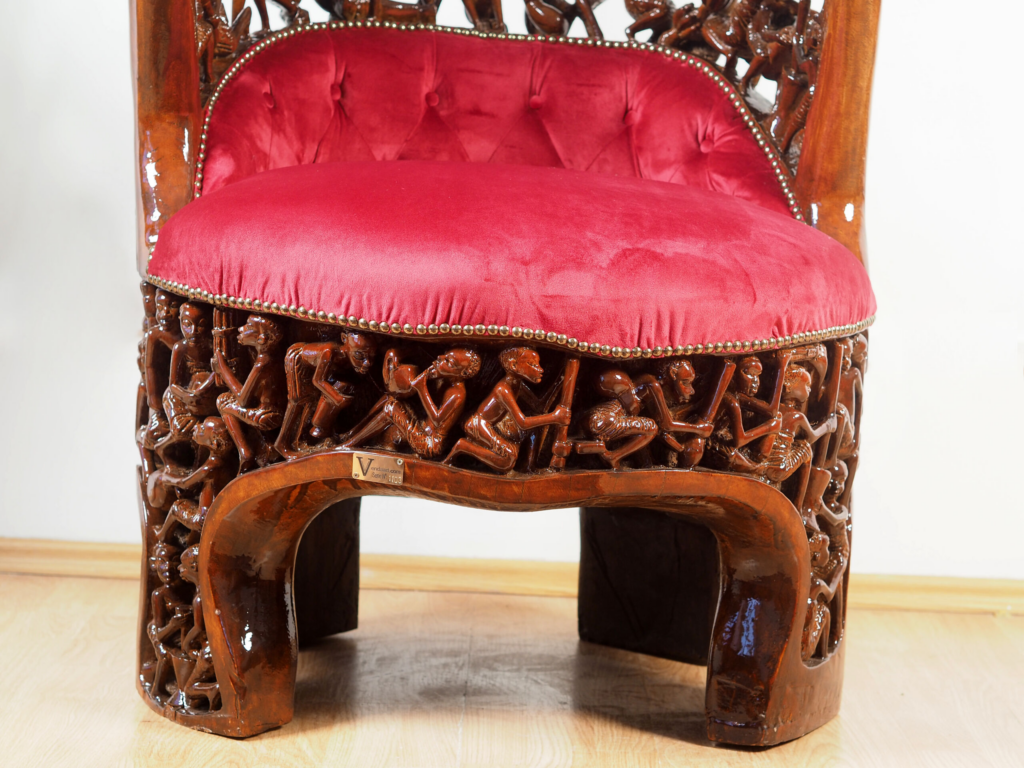 Kinda Armchair – Hand-Carved African Hardwood Tribal Art Furniture for Luxury Dubai