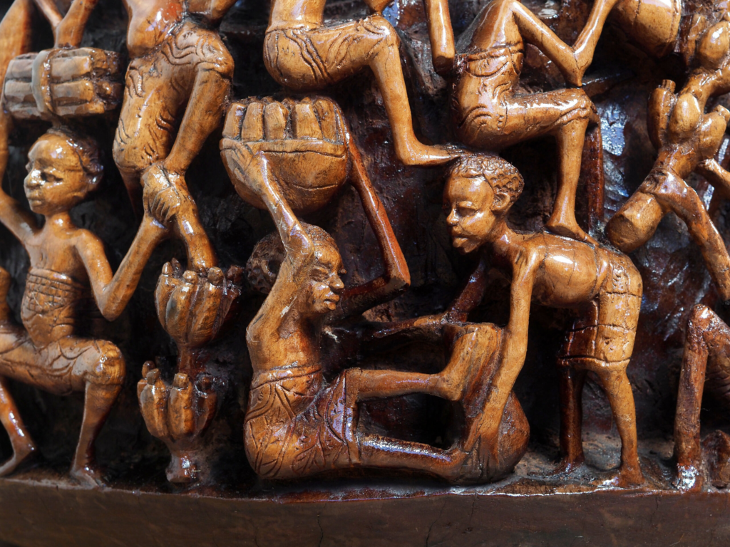 Makonde 2 Armchair – Hand-Carved African Hardwood Tribal Art Furniture for Luxury Dubai