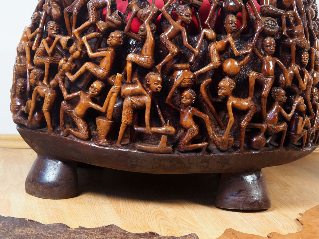 Makonde 2 Armchair – Hand-Carved African Hardwood Tribal Art Furniture for Luxury Dubai