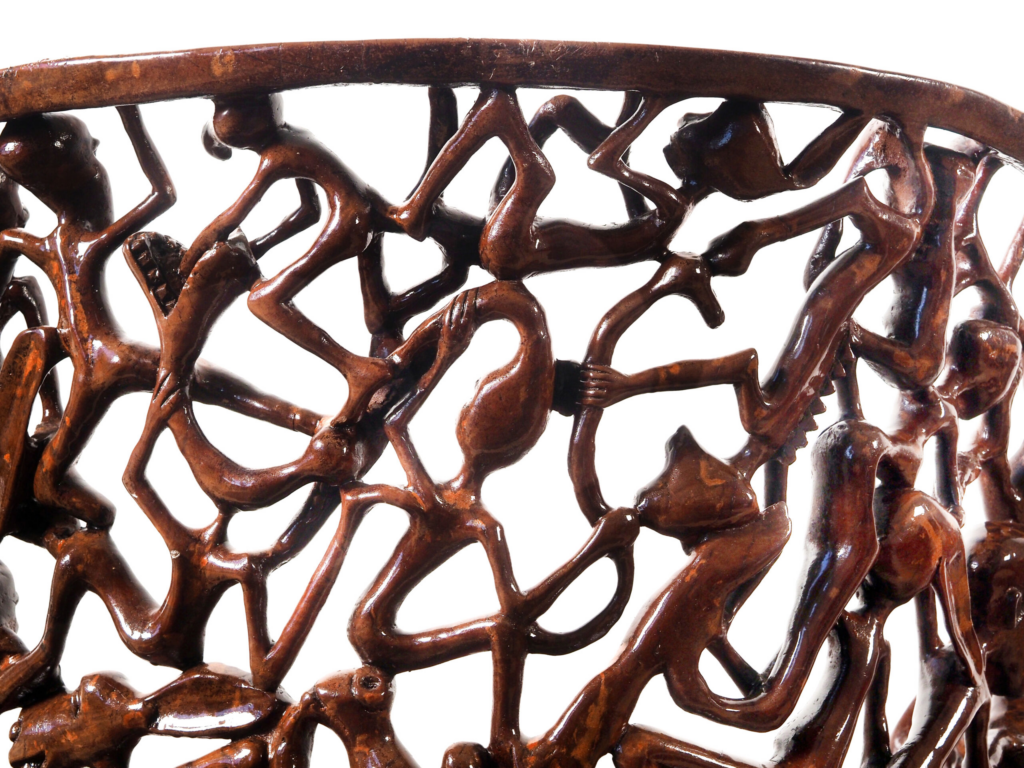 WANDA Sculptural Armchair – Luxury Hand-Carved Art Chair for Dubai Interiors