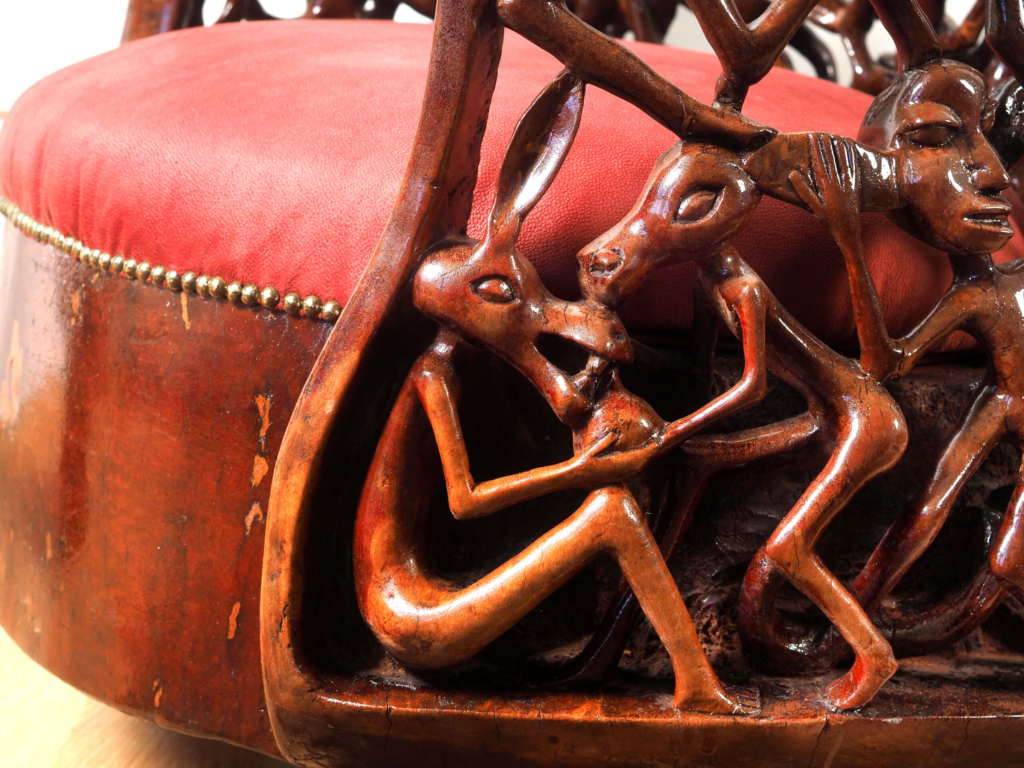 WANDA Sculptural Armchair – Luxury Hand-Carved Art Chair for Dubai Interiors