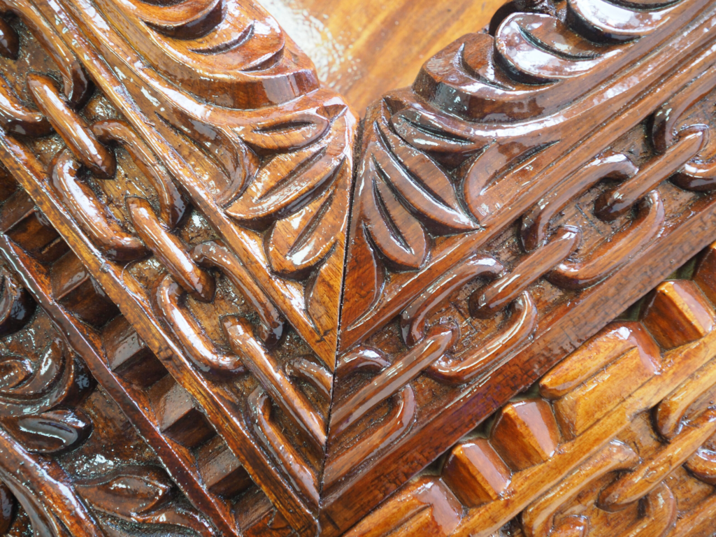 Zanzibar Dark Mongongo Dining Table – Luxury Hand-Carved Art for Dubai Interiors