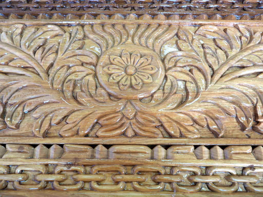 Zanzibar Mongongo Wood Dining Table – Luxury Hand-Carved Art Furniture for Dubai Interiors